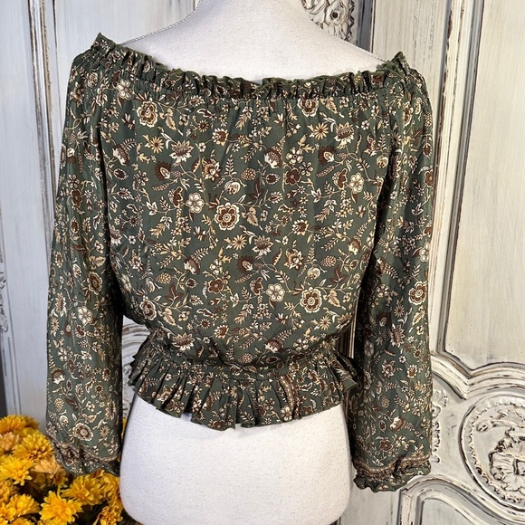 Karma Highway Bohemian Style Floral Green Women's Top - Picture 8 of 13